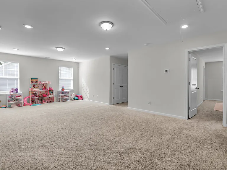 2980 Kingswood Dr — Photo 23