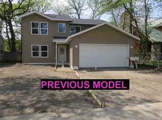 102 Kittelson Dr, Burlington, ND 58722