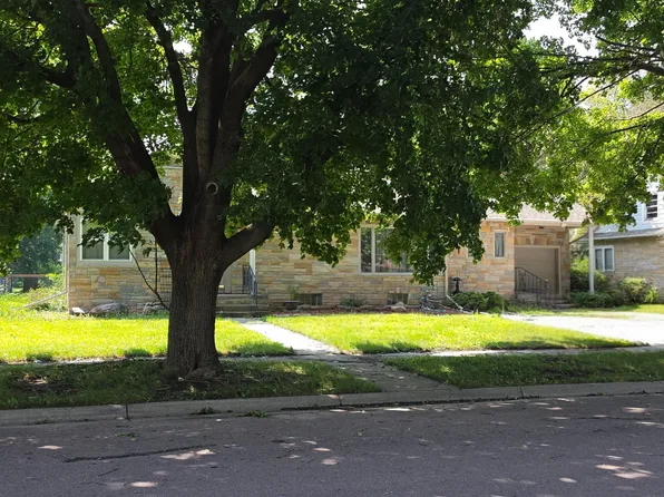 409 N Prairie St, Sherburn, MN 56171