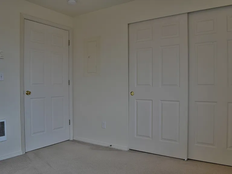 Grayson Apartments — Photo 6