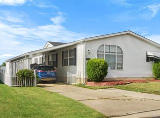 3513 Spring St, Carleton, MI 48117