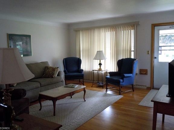 5th image of 1721 E 230th St