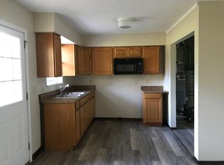 2122 W Possum Rd, Springfield, OH 45506