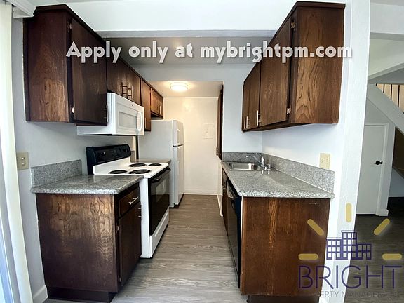 3rd image of 2317 I St APT 4