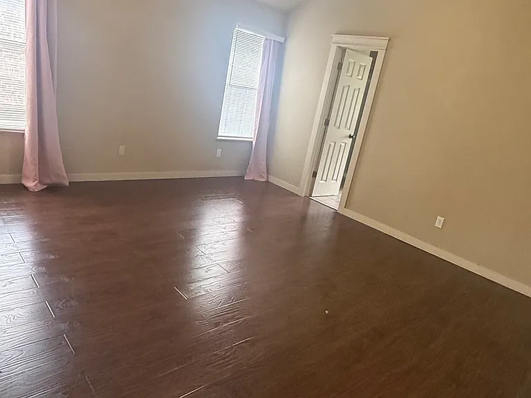 720 Night Hawk Dr — Photo 35
