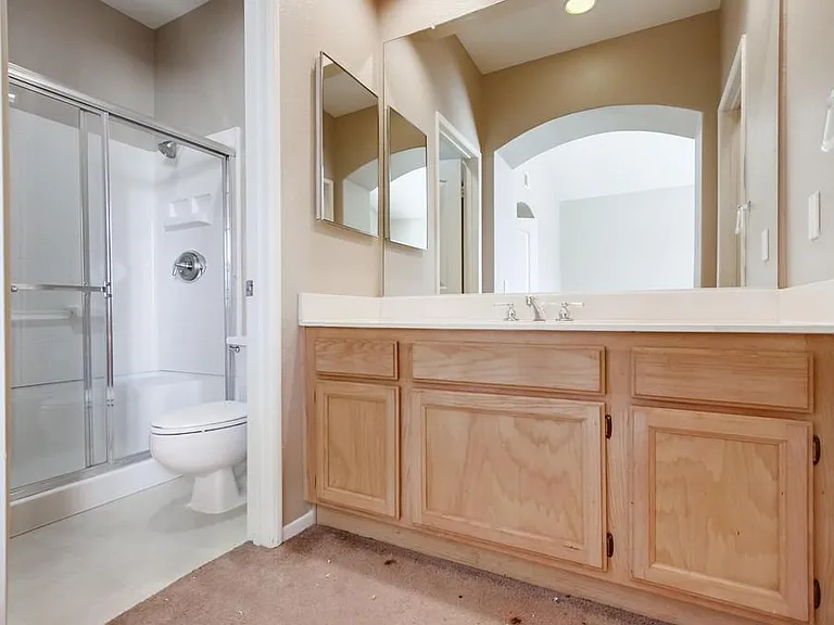 1879 Matin Cir #140 — Photo 35