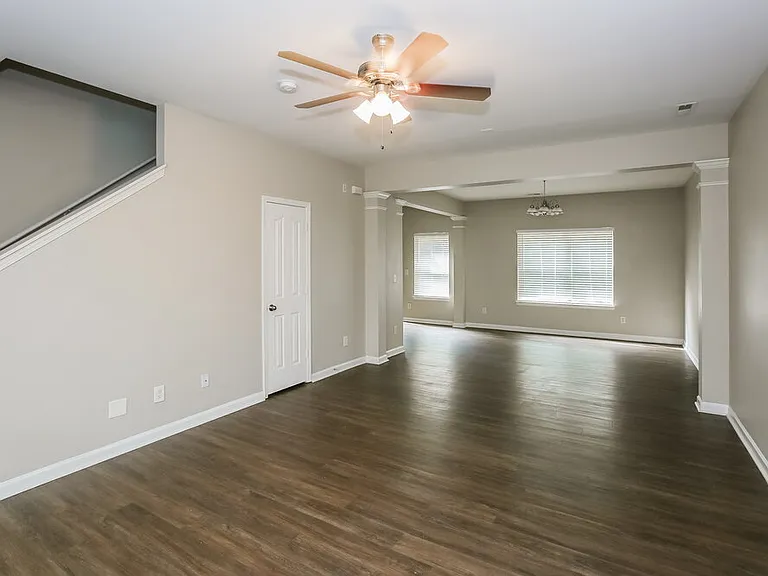 1320 Bray Dr — Photo 8