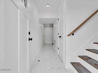 40 Cranmer Rd, Bayville, NJ 08721