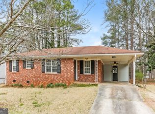 3588 Swallow Ln, Decatur, GA 30032