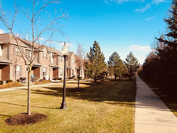 5th image of 41361 N Maplewood Dr