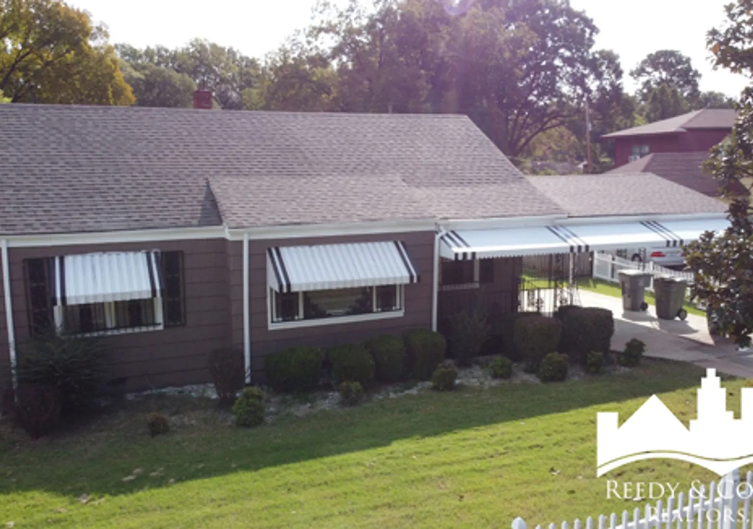 Welcome to 1446 Alamo Street! — Photo 1