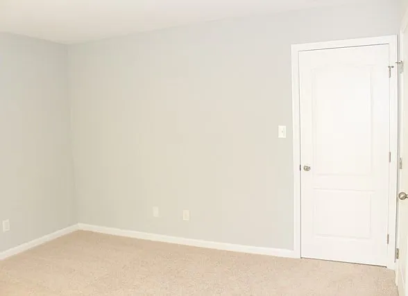 831 Erika Ln — Photo 25