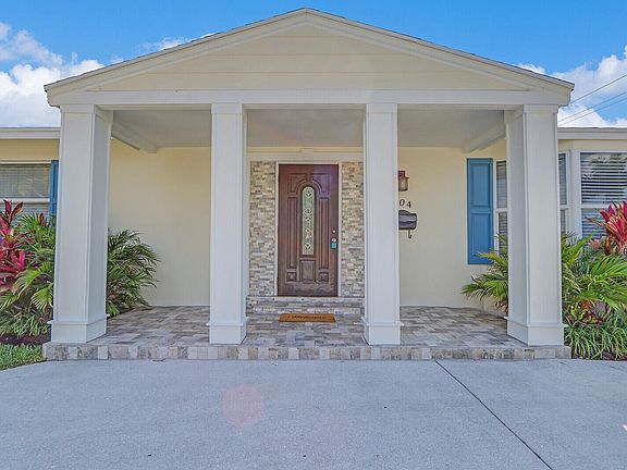 5th image of 704 Eastwind Drive