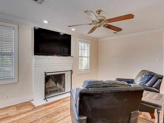 5th image of 1163 Pickens Ave NW