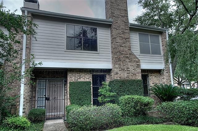 1st image of 1473 Bering Dr