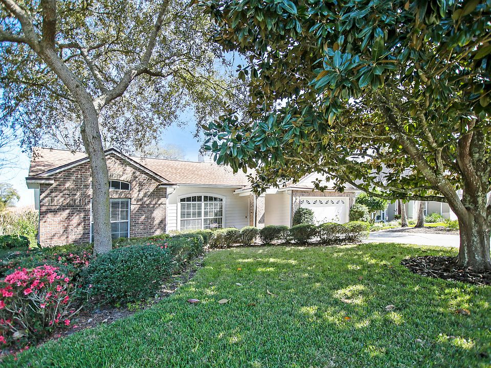 1st image of 220 Seamist Ct