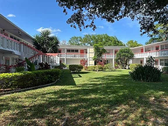 2nd image of 63 Ventnor D #63