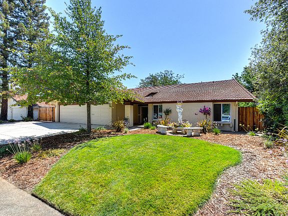 2nd image of 9512 Flintridge Way