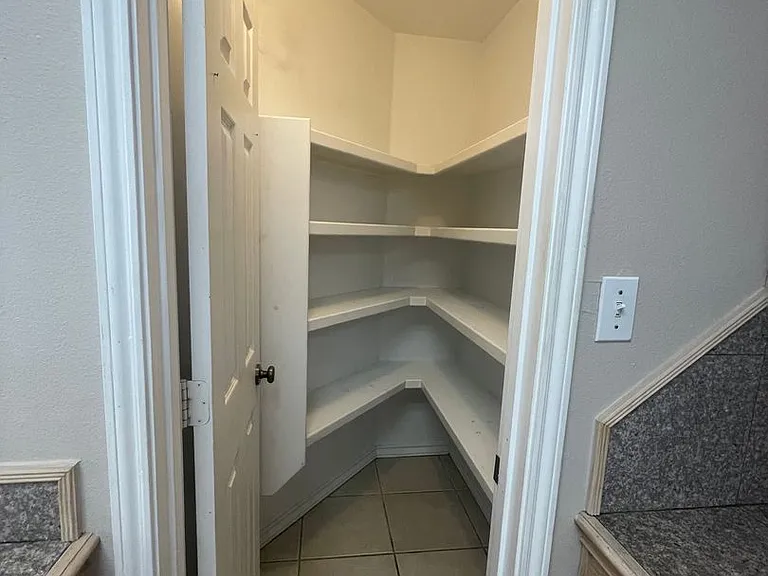 13558 Ducat Ct — Photo 9