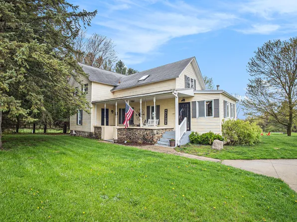 51910 24th Ave, Grand Junction, MI 49056