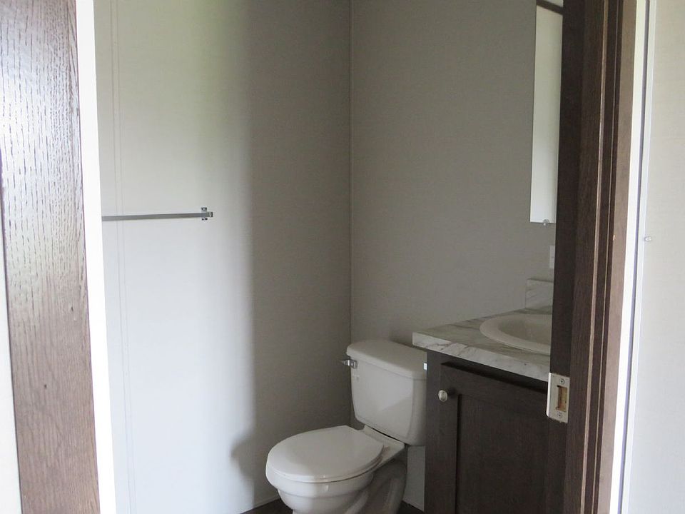 1218 White Oak W Jackson MI Zillow