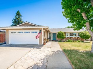 1366 Silver Spur Cir, Lincoln, CA 95648