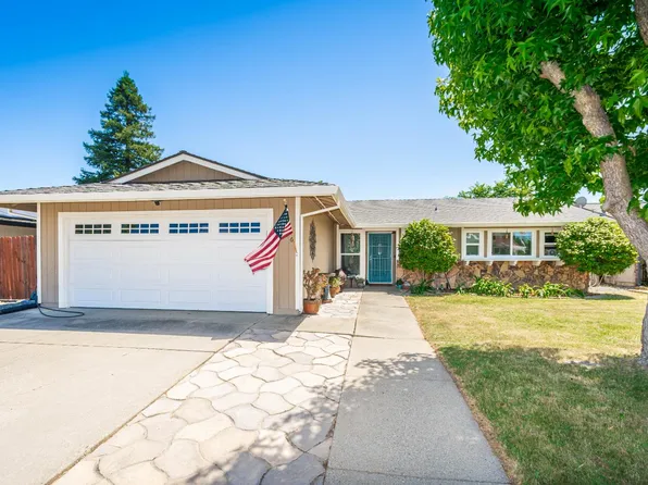 1366 Silver Spur Cir, Lincoln, CA 95648