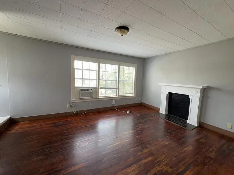 1552 Lombardy St #1 — Photo 5