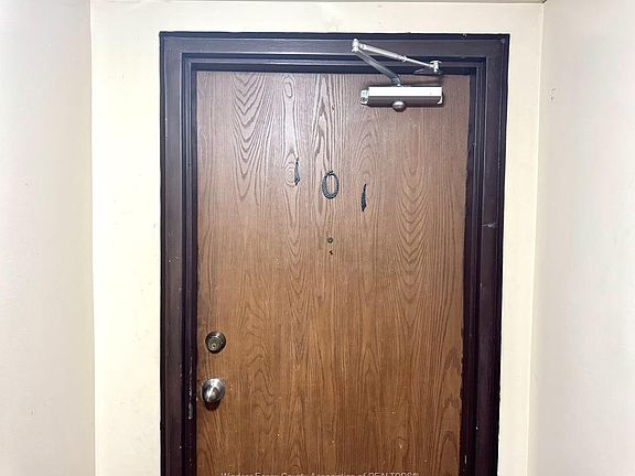5th image of 2565 Lauzon Rd #101