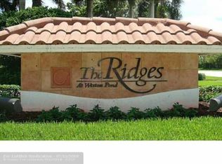 4053 Pine Ridge Ln, Fort Lauderdale, FL 33331