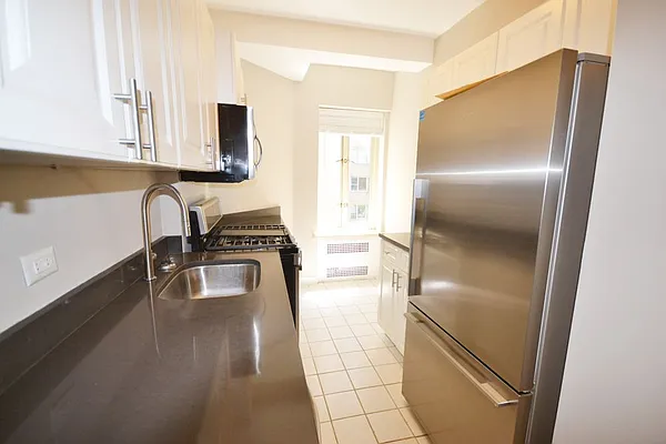 Rented by Bold New York | media 7