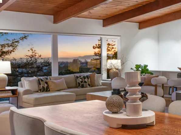 15 Ashmount Way, Oakland, CA 94610