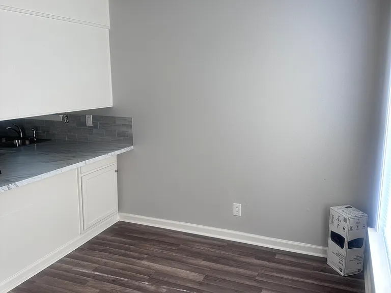 5013 Longview Dr — Photo 11