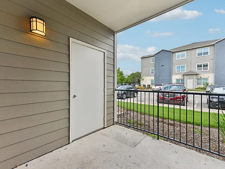 The Heights on Parmer — Photo 12