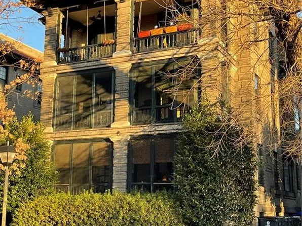 812 Stockley Gdns APT 10, Norfolk, VA 23507