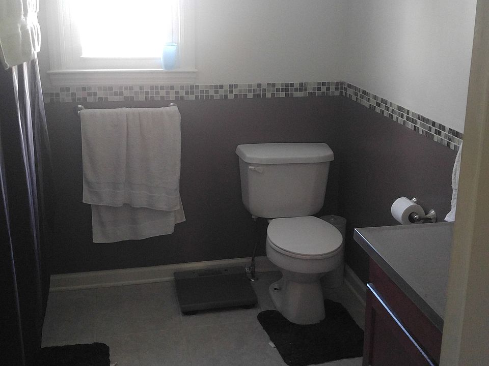 2nd image of 809 McAllister Dr