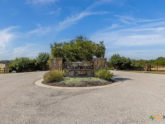 2nd image of 3 Cloudwood Ranch Rd