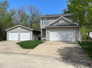 94 E Poplar St, Normal, IL 61761