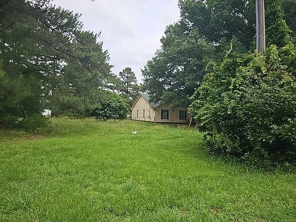 3rd image of 202 Wells Rd