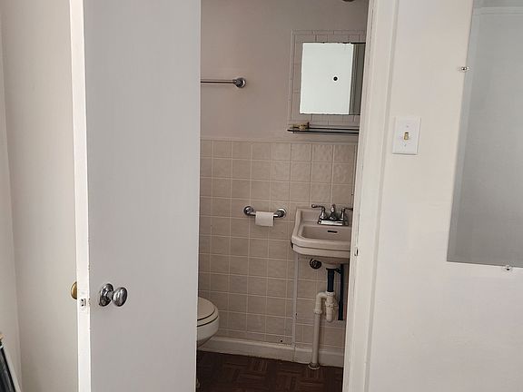 5th image of 1159 S Shore Dr #5