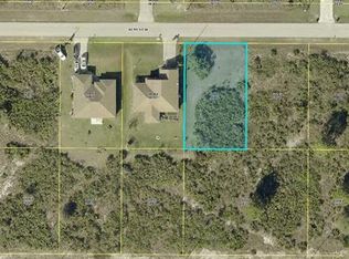 2705 40th St SW, Lehigh Acres, FL 33971