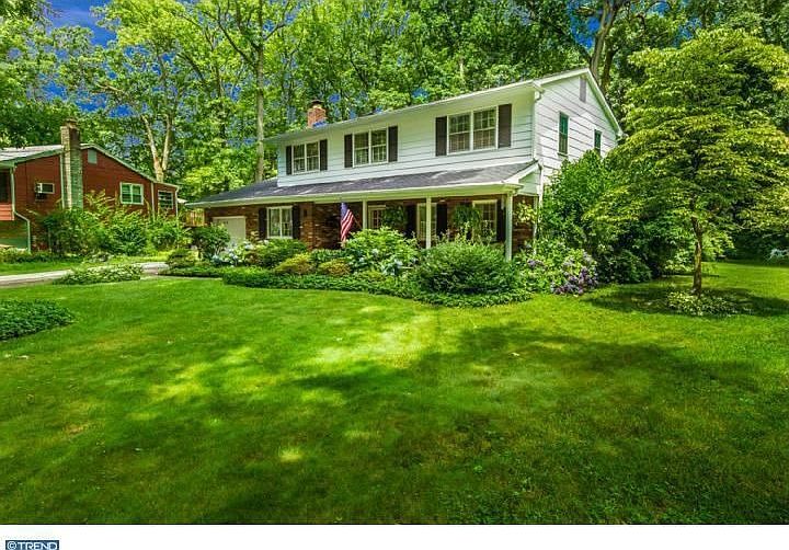 1st image of 109 Kingswood Ct