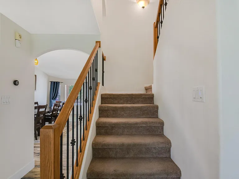 8627 Eagle Creek Dr NE — Photo 25