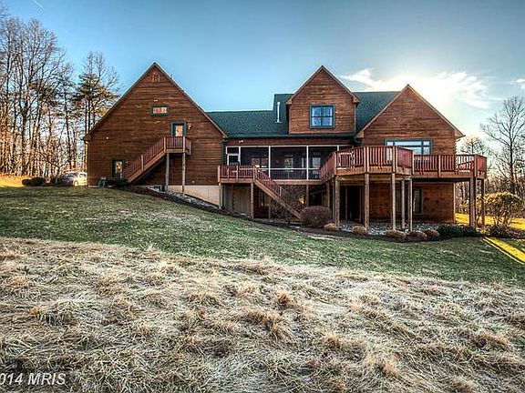 5th image of 8102 Summerfield Hills Dr