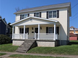 308 College Ave, Mount Pleasant, PA 15666