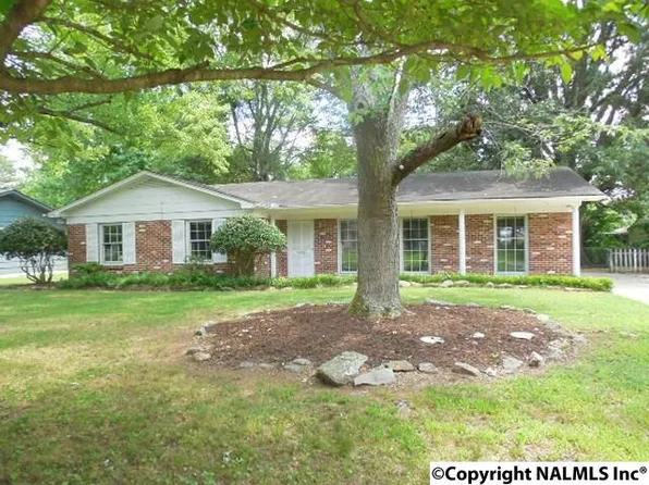 1603 12th St SE, Decatur, AL 35601