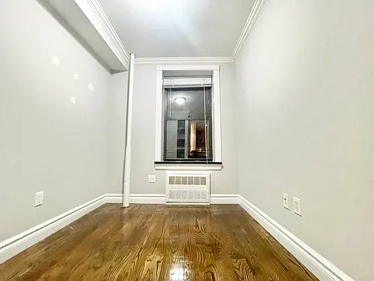 Rented by Century 21 Premier  | media 15