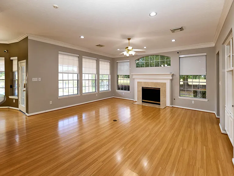 2435 Thorndon Park Ct — Photo 26
