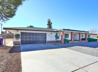 19195 Kinai Rd, Apple Valley, CA 92307