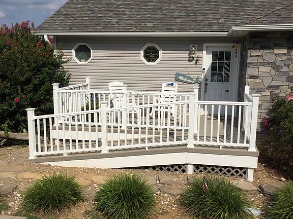 New Composite Deck with Ramp